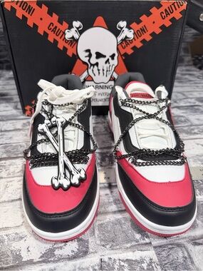 Watson shoes (urban streetwear) US size 10M/ 11W Color (Bred)  w/ chains -NEW